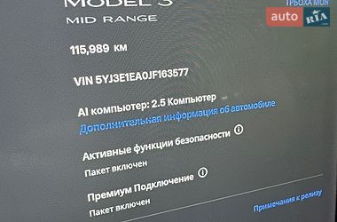 Седан Tesla Model 3 2018 в Києві