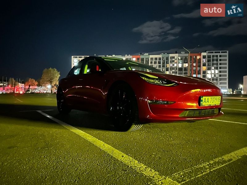 Седан Tesla Model 3 2018 в Киеве фото 11 Седан Tesla Model 3 2018 в Киеве