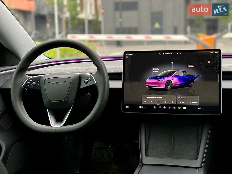 Седан Tesla Model 3 2024 в Киеве