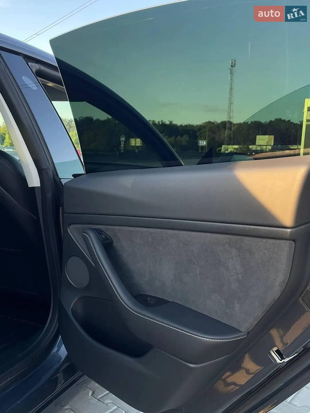 2022 Tesla Model 3 - мініатюра 12