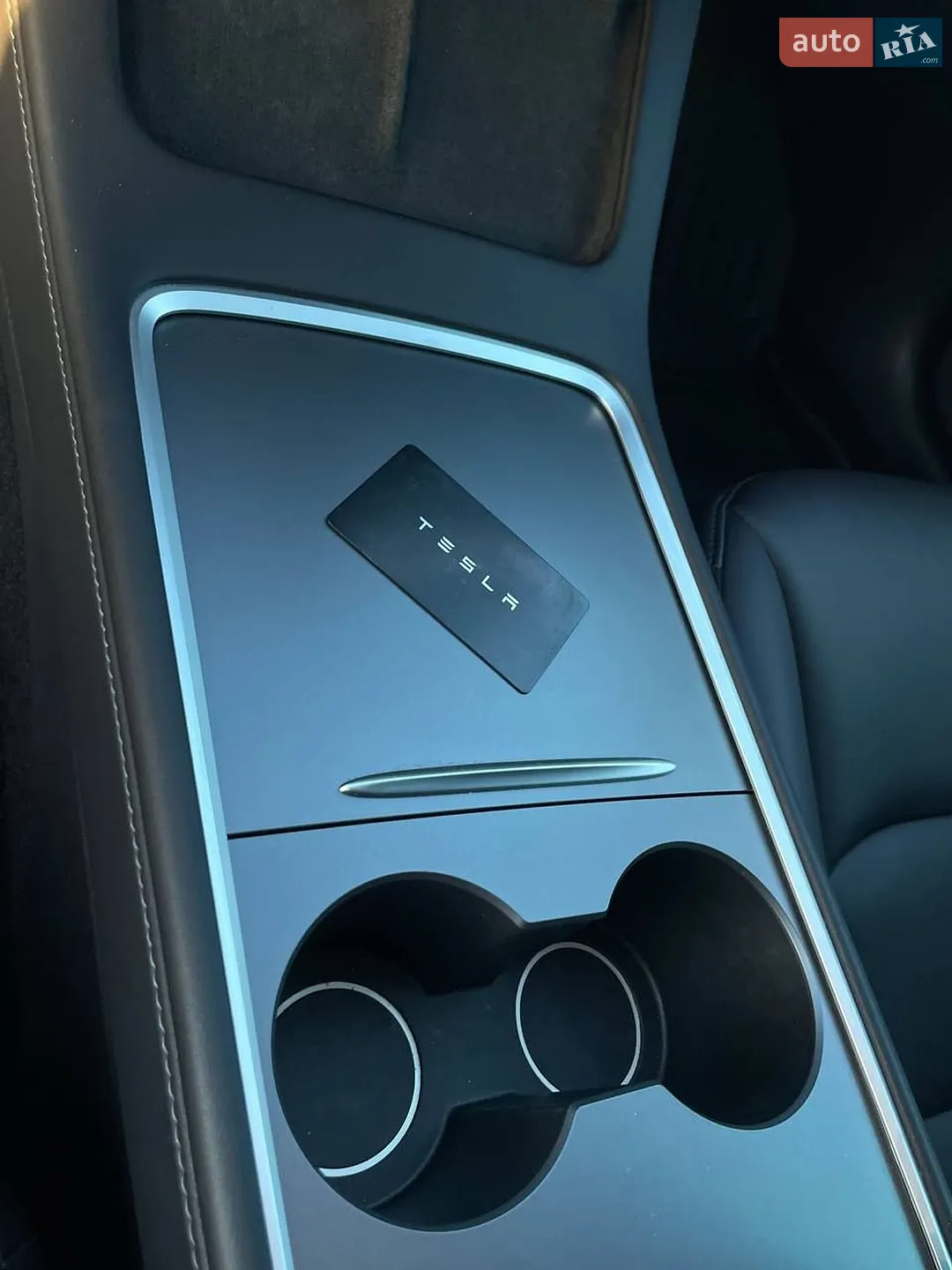 2022 Tesla Model 3 - мініатюра 17