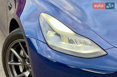 Седан Tesla Model 3 2021 в Харкові