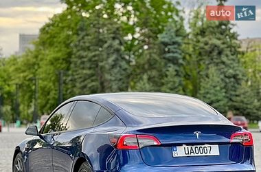 Седан Tesla Model 3 2021 в Харкові
