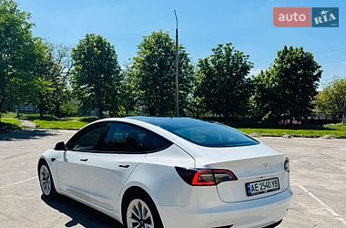 Седан Tesla Model 3 2021 в Верхньодніпровську