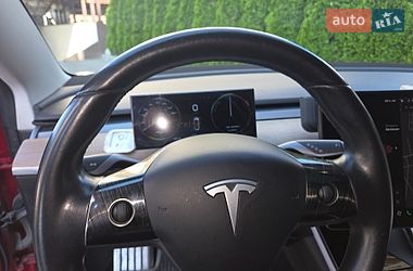 Седан Tesla Model 3 2019 в Одессе