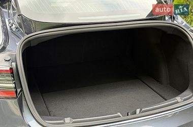 Седан Tesla Model 3 2020 в Ивано-Франковске