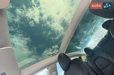 Седан Tesla Model 3 2021 в Золочеве