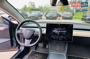 Седан Tesla Model 3 2022 в Харкові