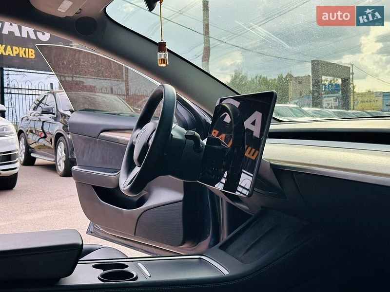 Седан Tesla Model 3 2022 в Харкові