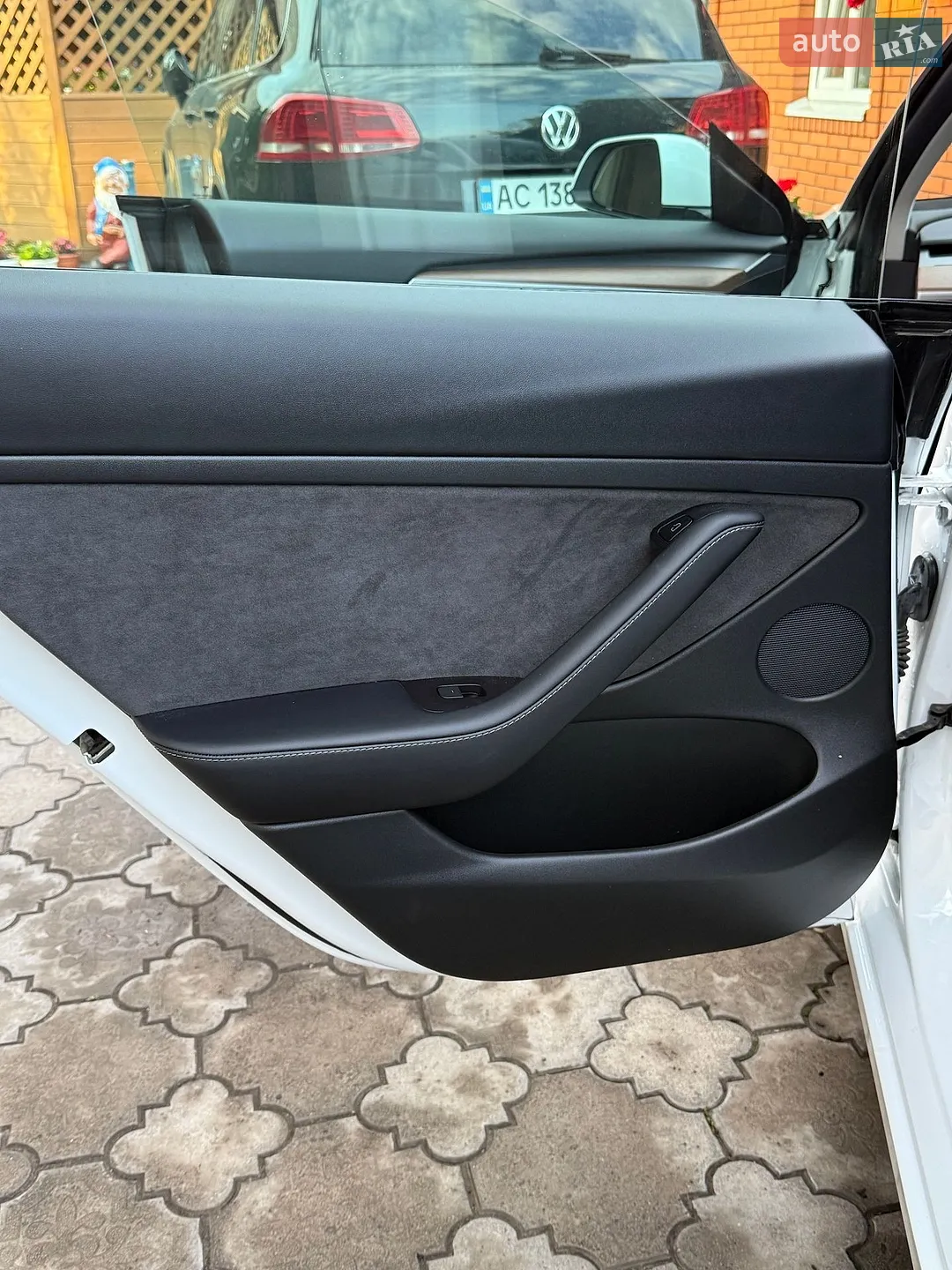 2022 Tesla Model 3 - мініатюра 12