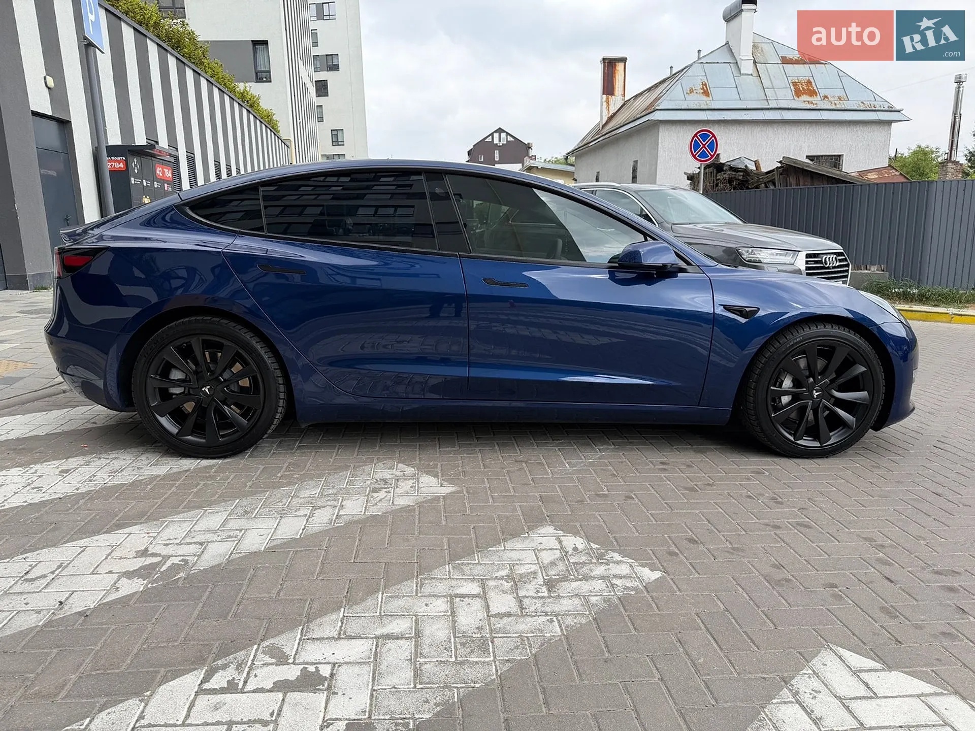 2023 Tesla Model 3 - мініатюра 9
