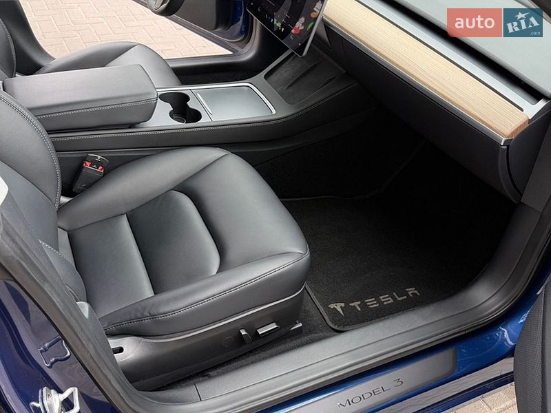 Седан Tesla Model 3 2023 в Львові фото 20 Седан Tesla Model 3 2023 в Львові