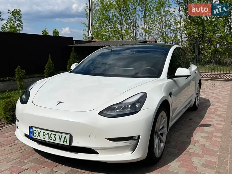 Tesla Model 3