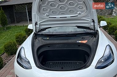 Седан Tesla Model 3 2021 в Хмельницькому