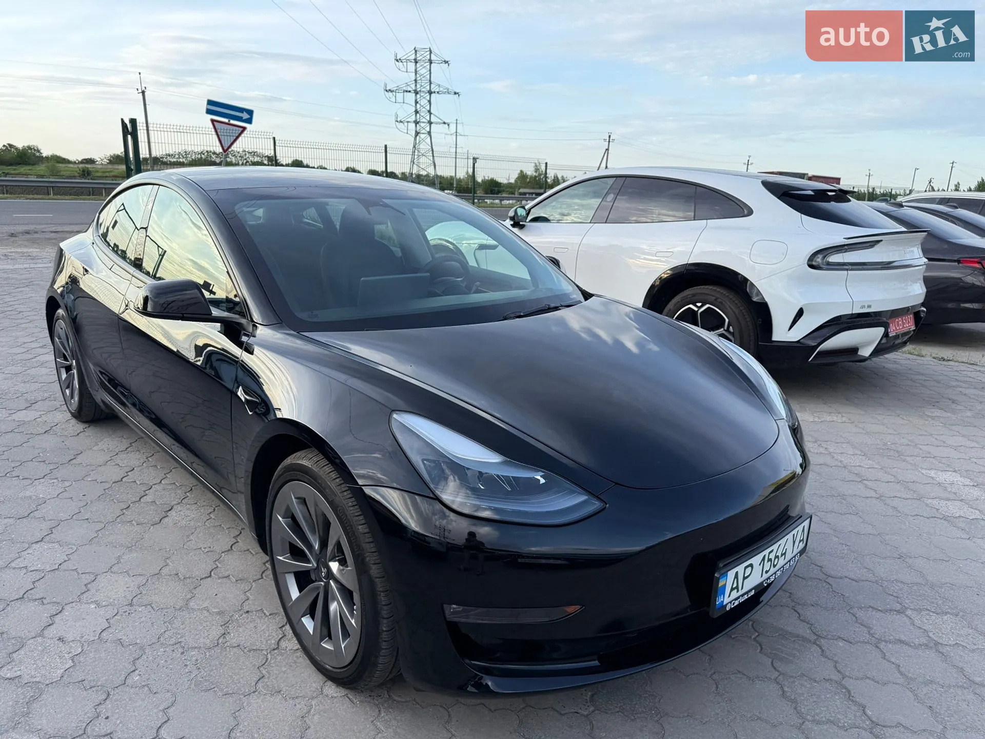 2022 Tesla Model 3 - мініатюра 15