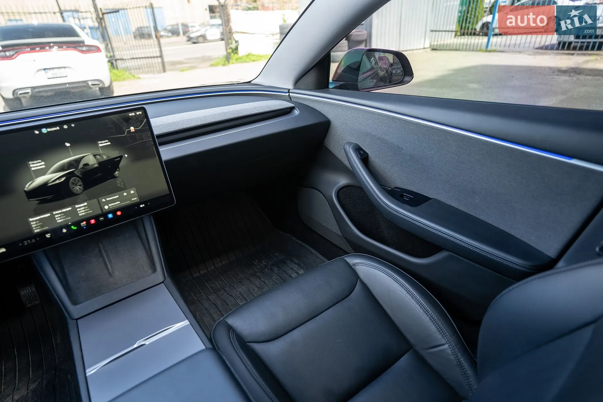 2024 Tesla Model 3 - мініатюра 18