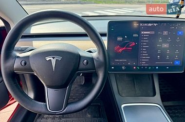 Седан Tesla Model 3 2022 в Виннице