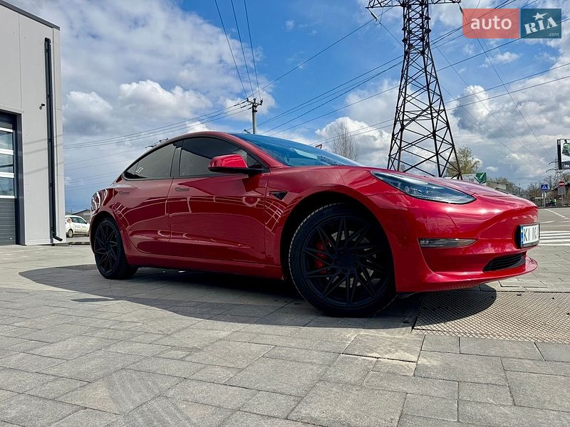 Tesla Model 3 2022