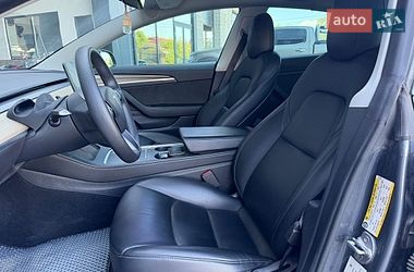 Седан Tesla Model 3 2022 в Львові