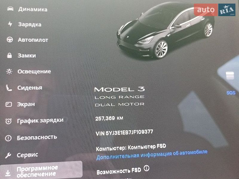 Седан Tesla Model 3 2018 в Киеве