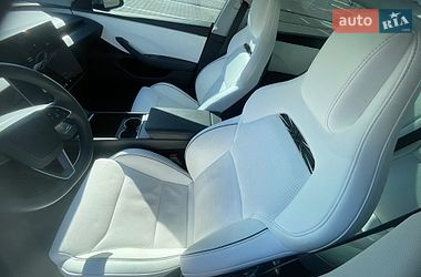 Седан Tesla Model 3 2024 в Киеве