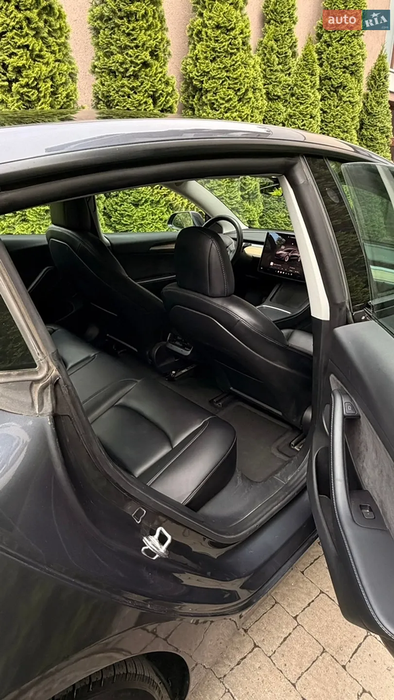 2022 Tesla Model 3 - мініатюра 11