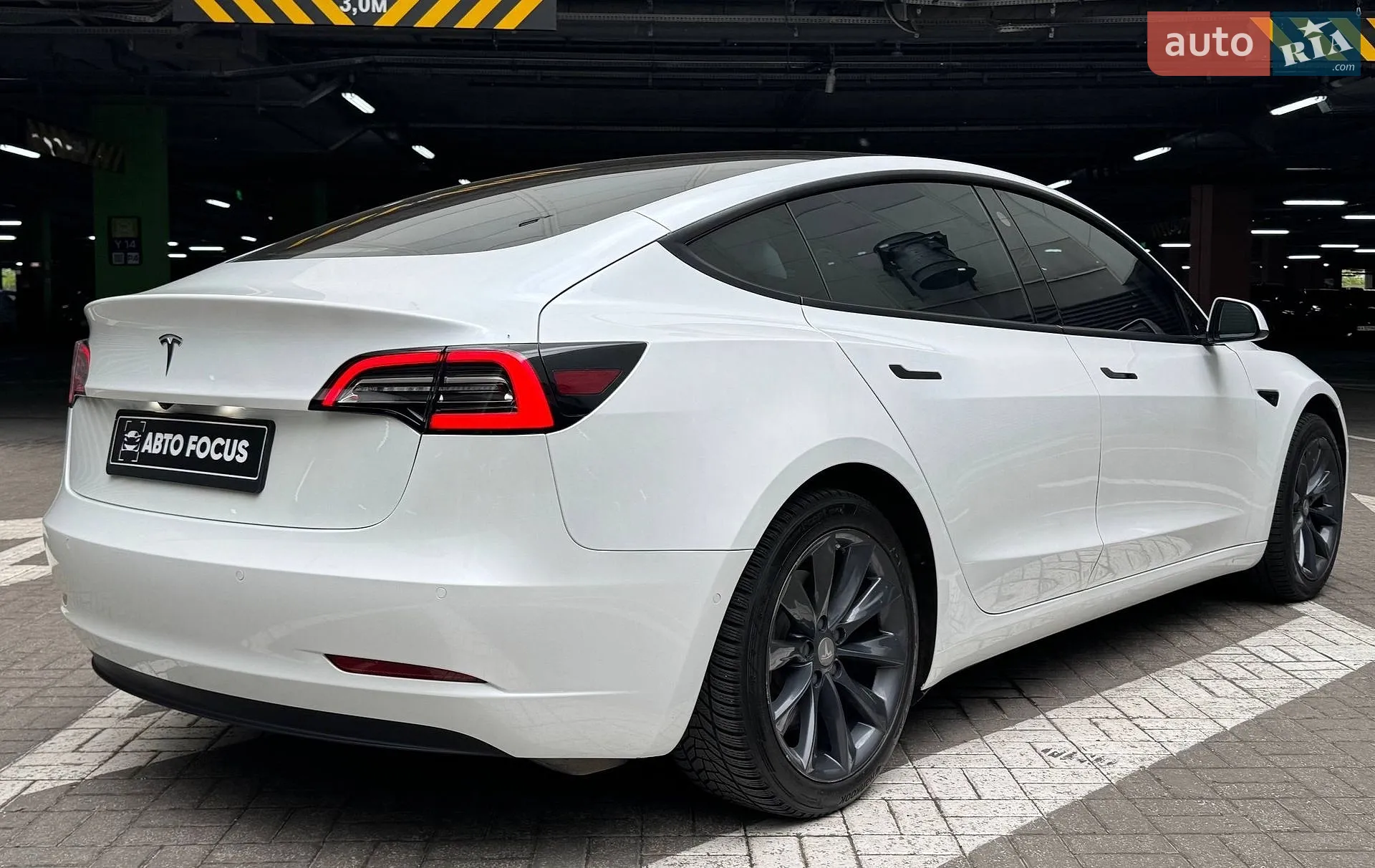 2021 Tesla Model 3 - мініатюра 8