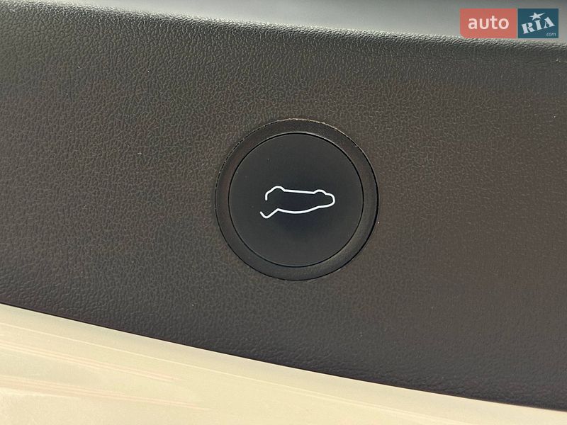 Седан Tesla Model 3 2021 в Києві фото 33 Седан Tesla Model 3 2021 в Києві