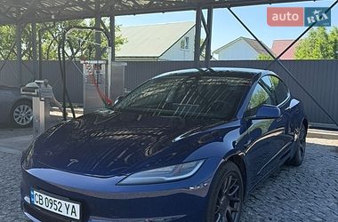 Седан Tesla Model 3 2024 в Києві
