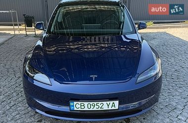 Седан Tesla Model 3 2024 в Киеве