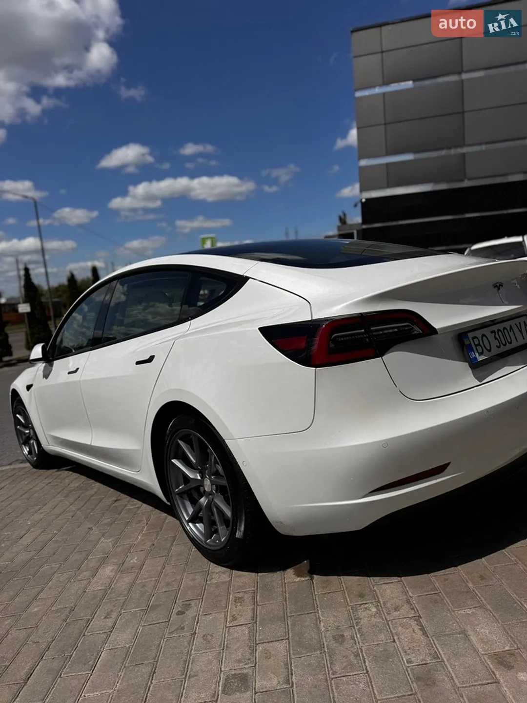 2022 Tesla Model 3 - мініатюра 27