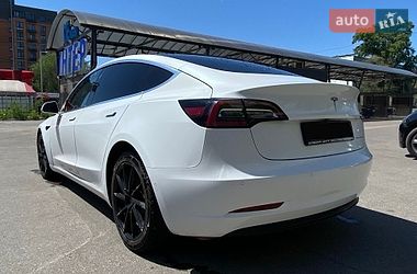 Седан Tesla Model 3 2019 в Днепре
