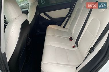 Седан Tesla Model 3 2019 в Днепре