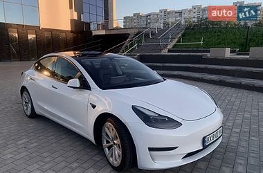 Седан Tesla Model 3 2022 в Хмельницькому