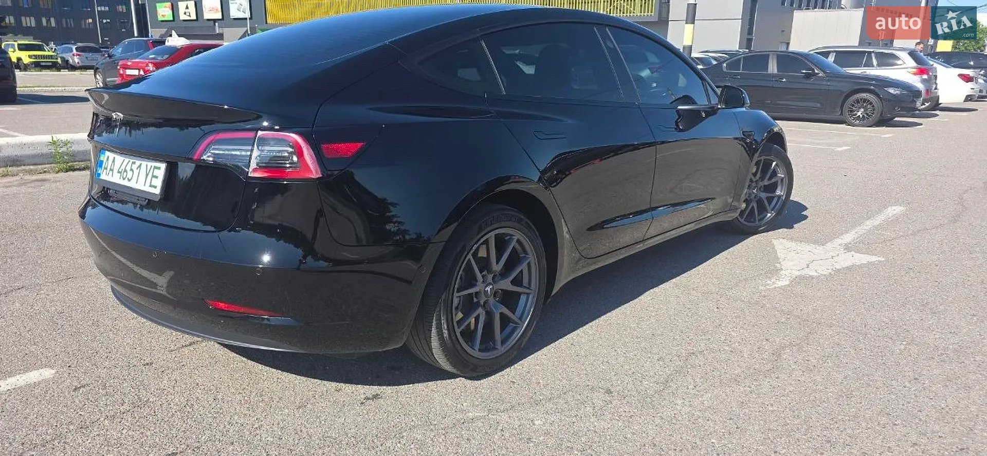 2022 Tesla Model 3 - мініатюра 8