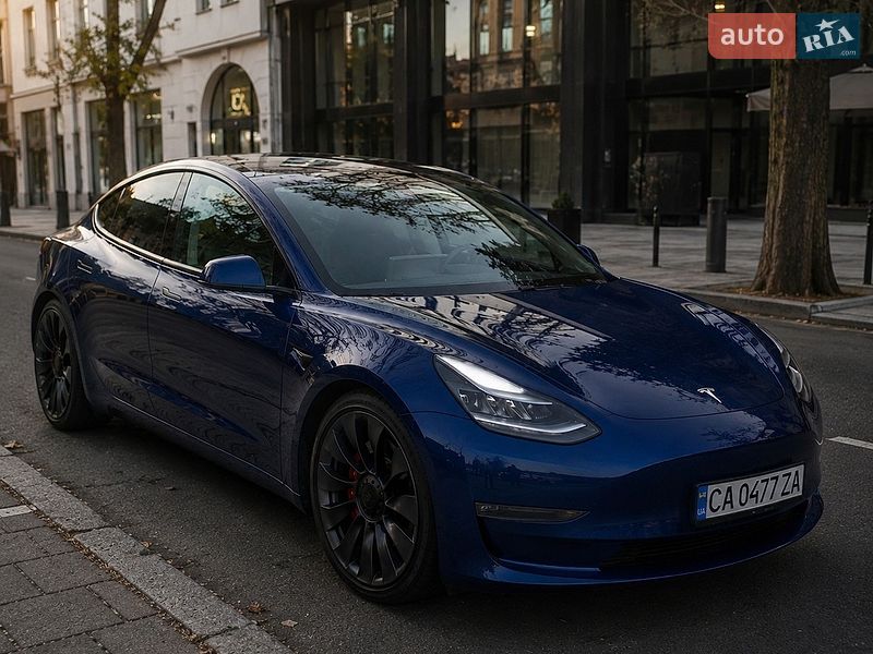 Tesla Model 3 2021