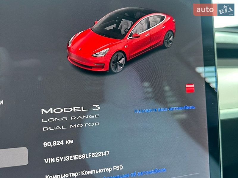 Седан Tesla Model 3 2019 в Львове