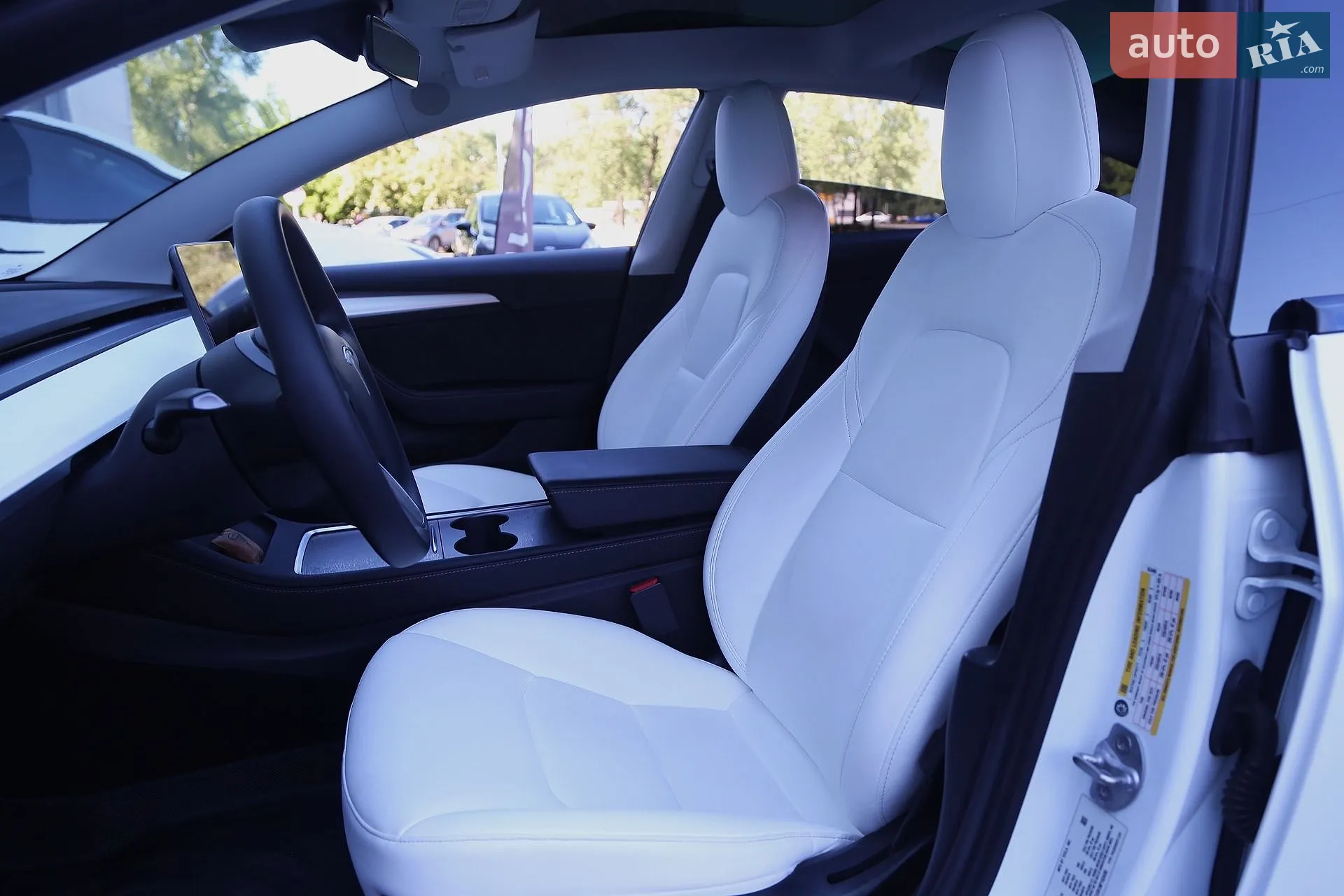 2022 Tesla Model 3 - мініатюра 9