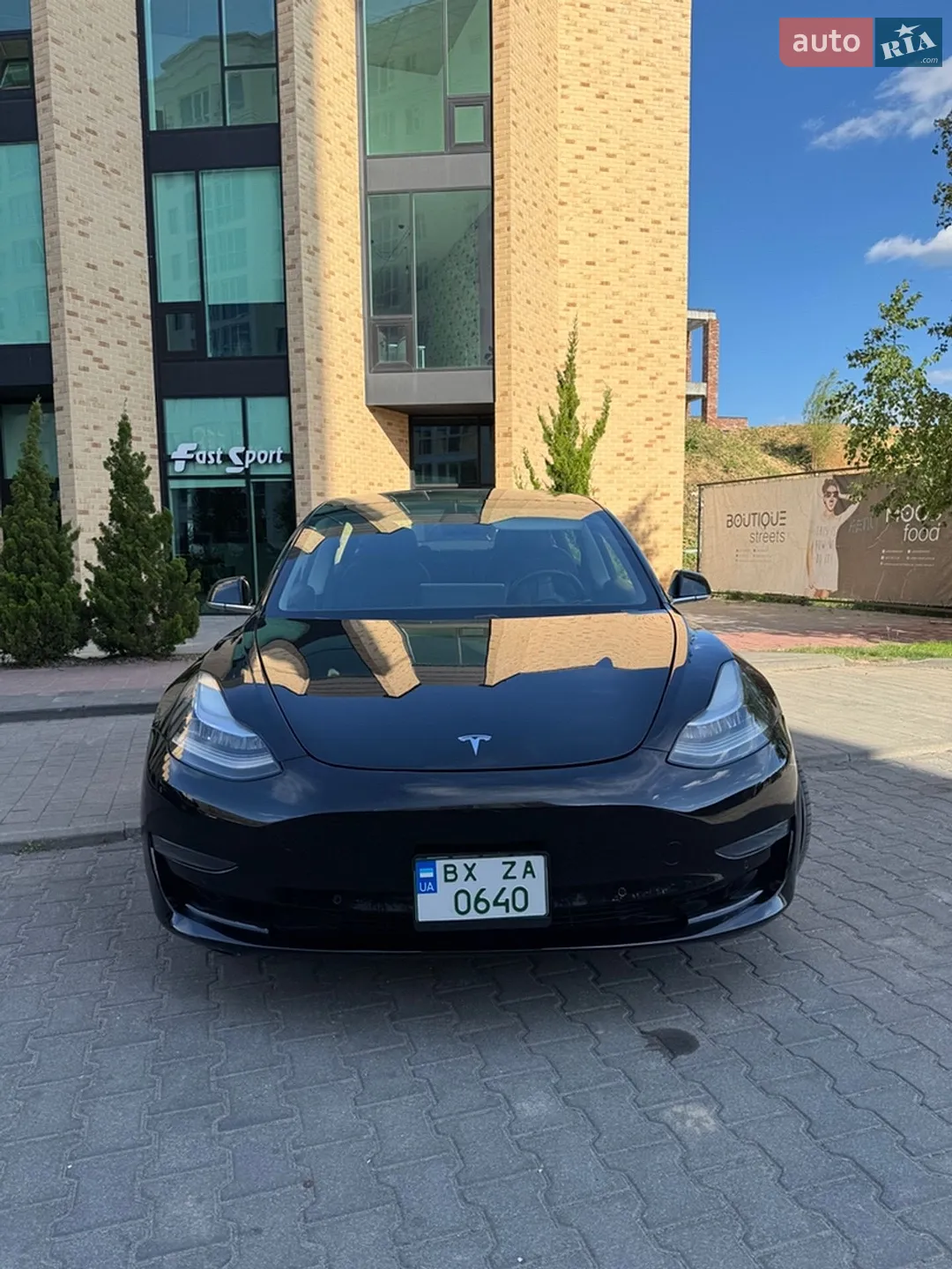 2020 Tesla Model 3 - мініатюра 3