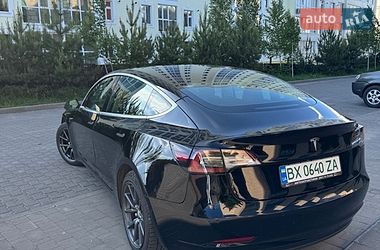 Седан Tesla Model 3 2020 в Хмельницком