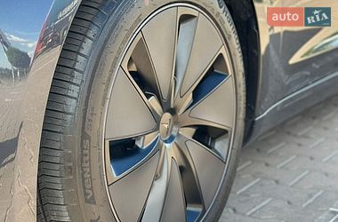 Седан Tesla Model 3 2024 в Софиевской Борщаговке