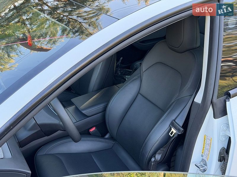 Седан Tesla Model 3 2024 в Львові фото 10 Седан Tesla Model 3 2024 в Львові