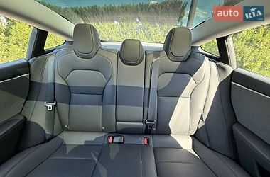 Седан Tesla Model 3 2025 в Днепре