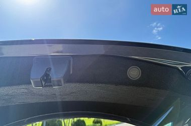 Седан Tesla Model 3 2025 в Днепре