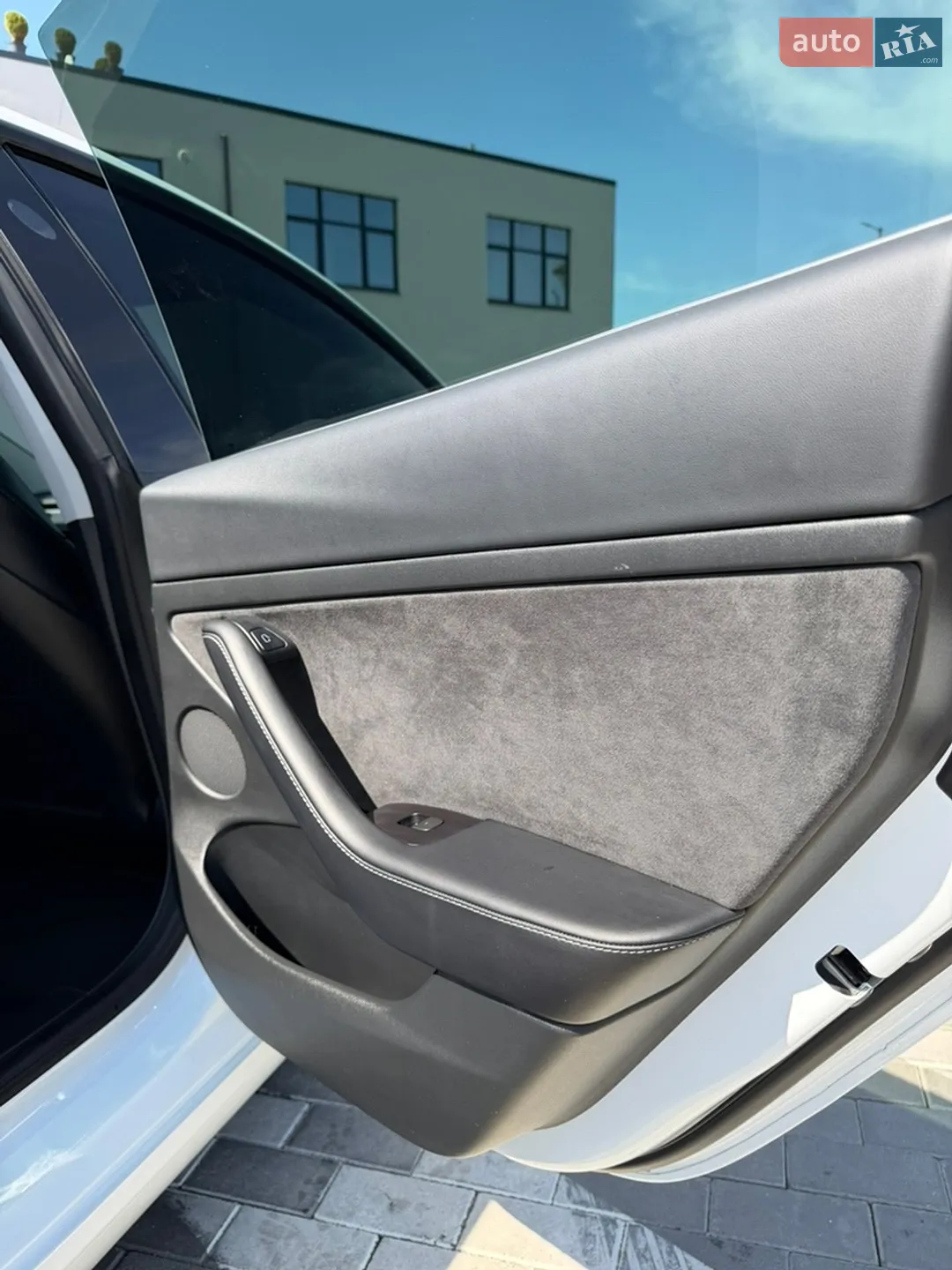 2021 Tesla Model 3 - мініатюра 16