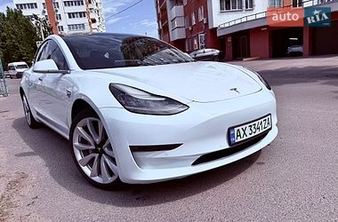 Седан Tesla Model 3 2019 в Харькове