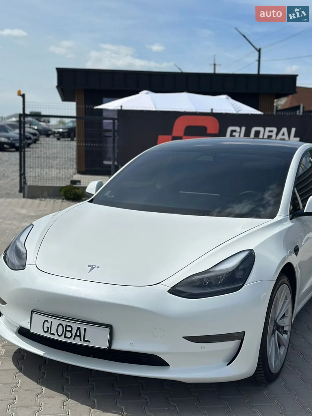 2021 Tesla Model 3 - мініатюра 3