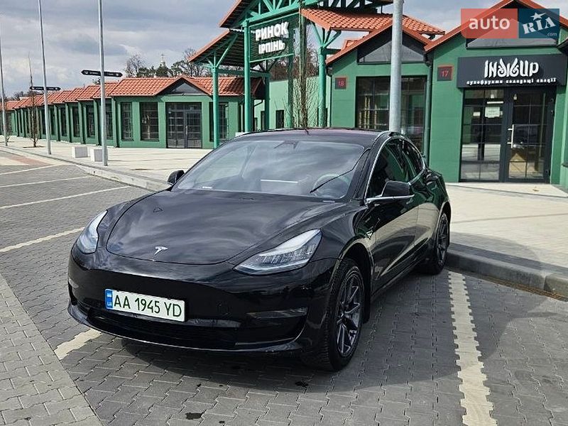 Tesla Model 3 2018