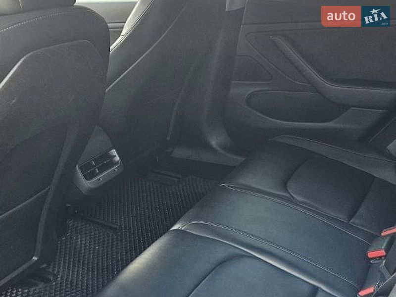 Седан Tesla Model 3 2018 в Ірпені фото 22 Седан Tesla Model 3 2018 в Ірпені