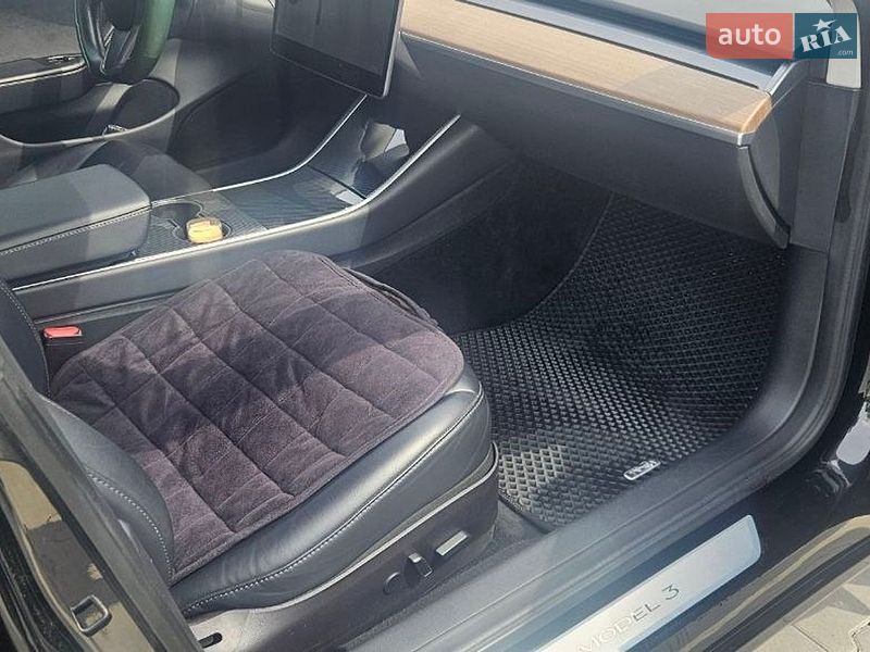 Седан Tesla Model 3 2018 в Ірпені фото 17 Седан Tesla Model 3 2018 в Ірпені
